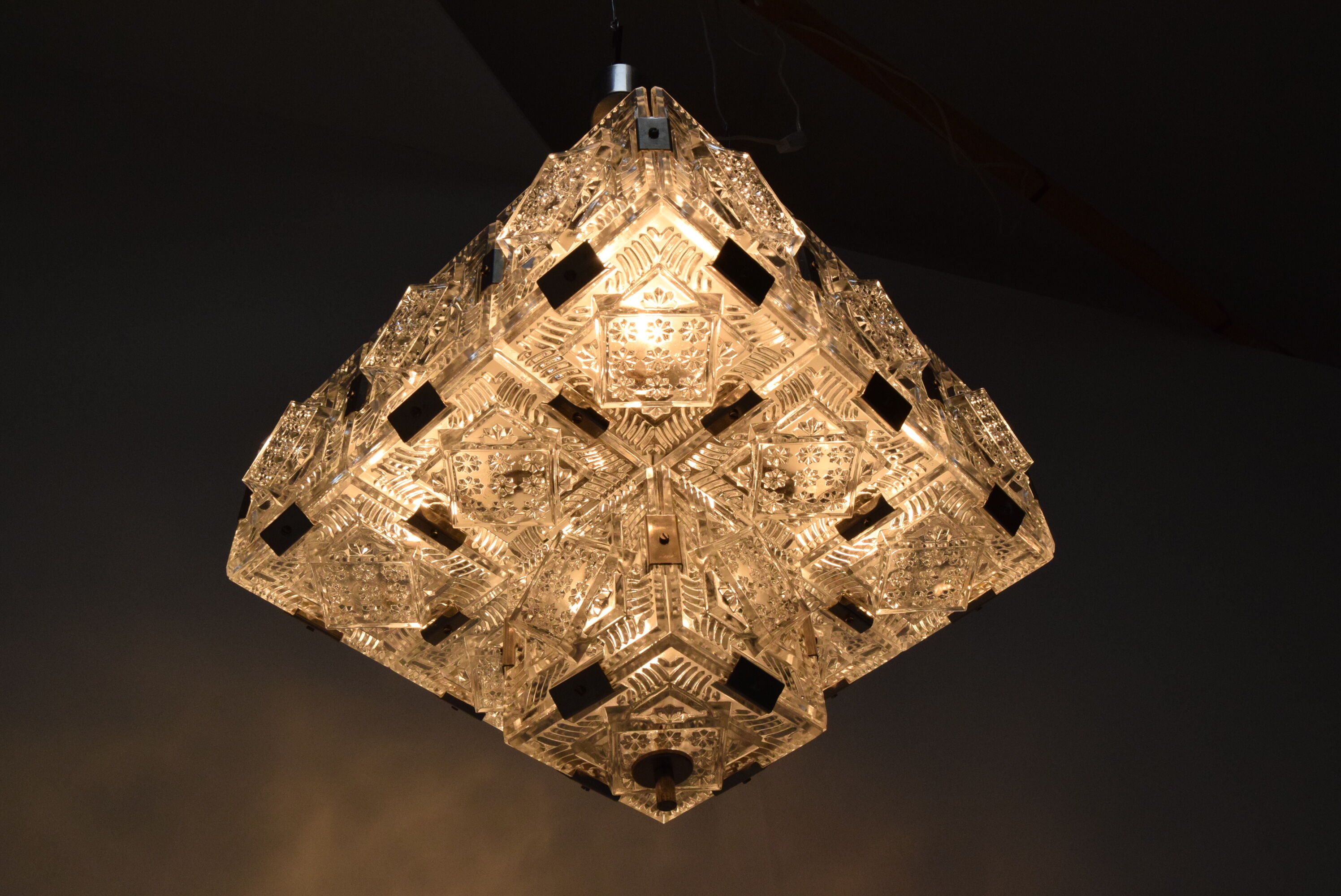 Mid-century glass pendant by Jaroslav Bejvl for Kamenicky Senov années 1960