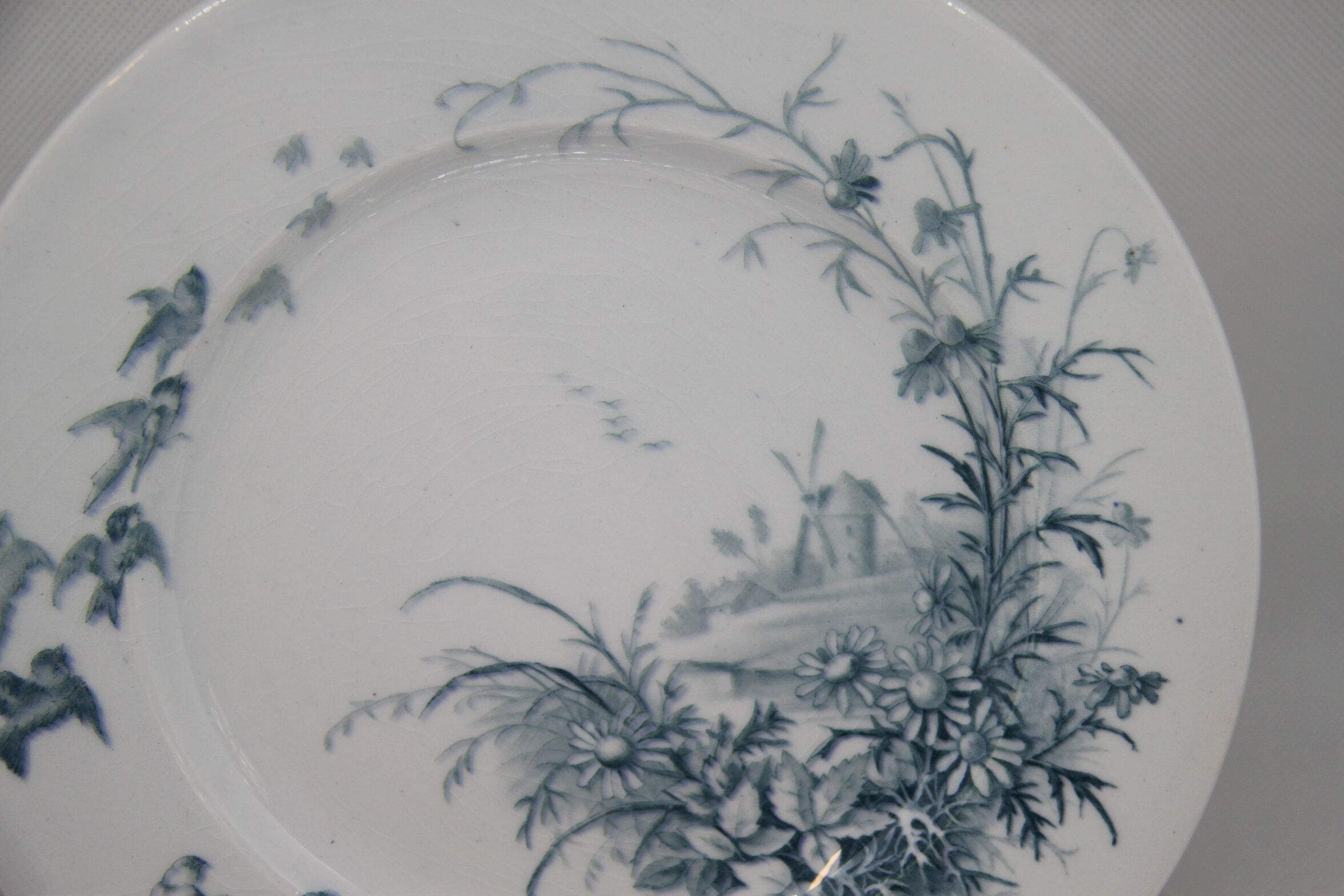 Assorted 3 dessert plates, terre de fer