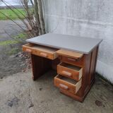 Adult administrative desk