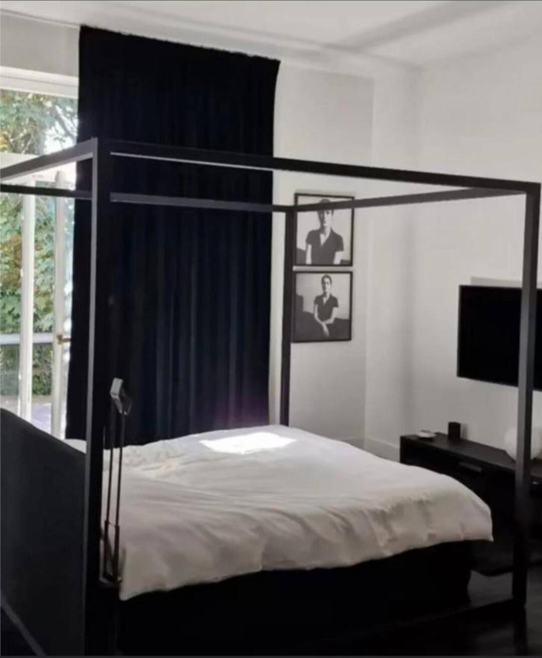 (B&B Italia) Maxalto Alcova bed - Antonio Citterio