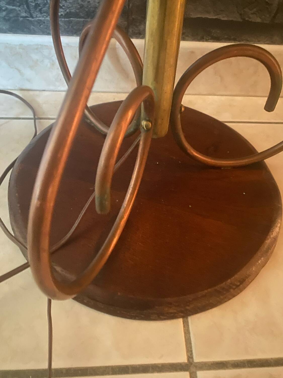 Very beautiful vintage plant stand lamp