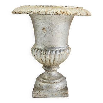 Medici vase cast iron 19th century