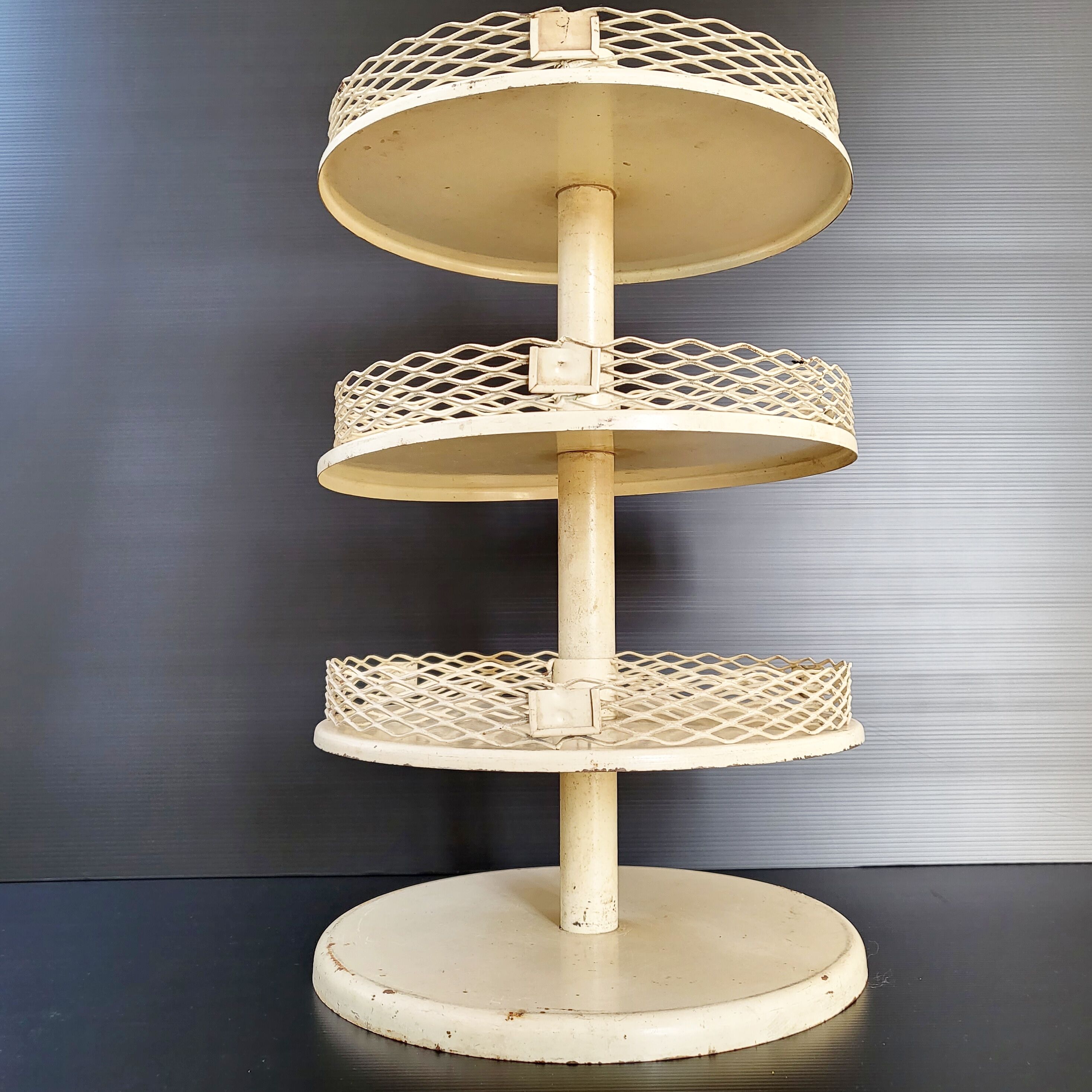 Display Ravel 1950 vintage