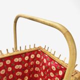 Worker basket in rattan and colorful fabric
