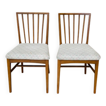 2 vintage chairs from the 1960s