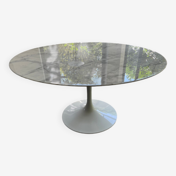 Table de salle à manger Saarinen état neuf diamètre 137