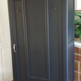 Black Parisian wardrobe