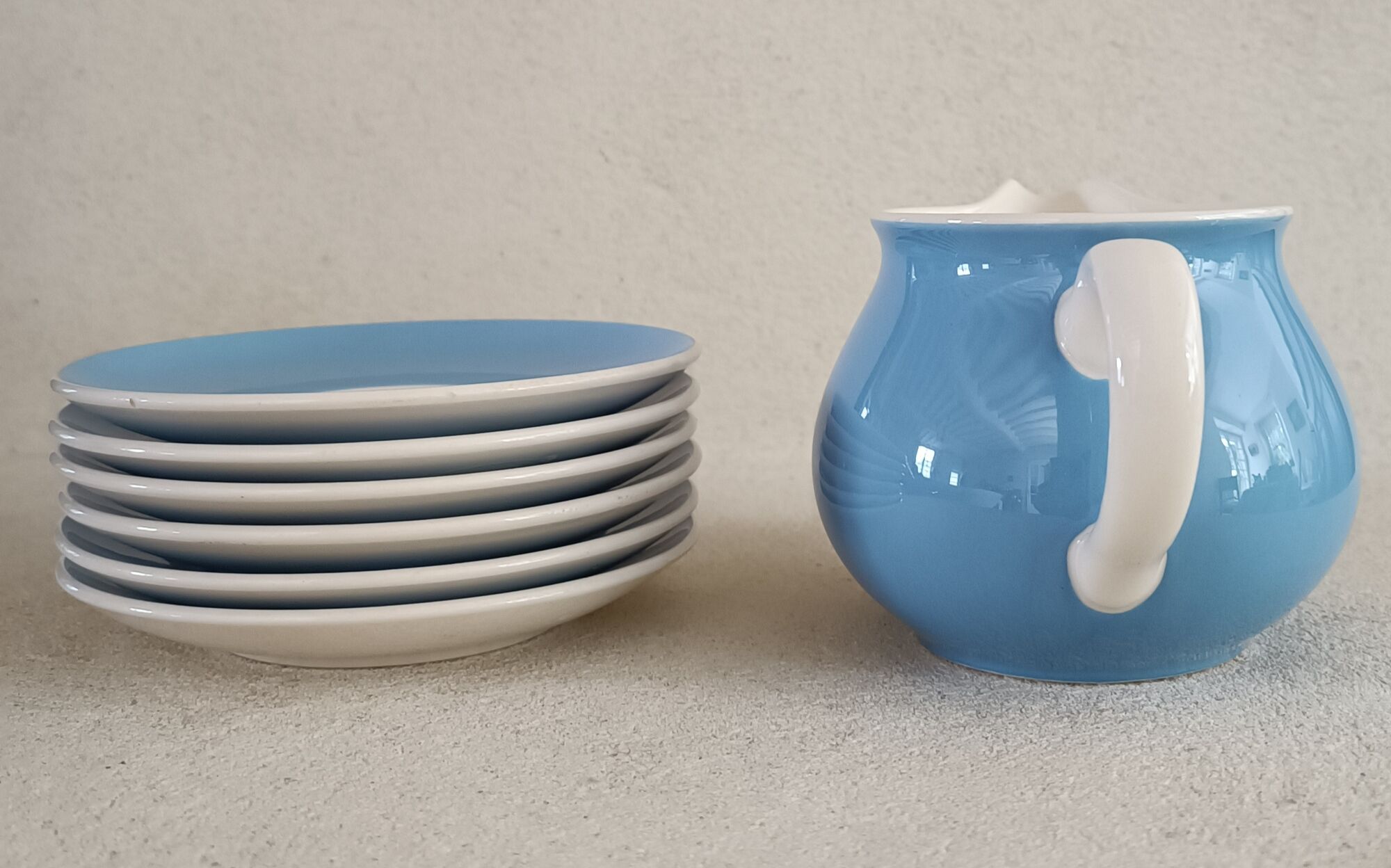 6 saucers and milk jug 1950s Villeroy and Boch Mettlach