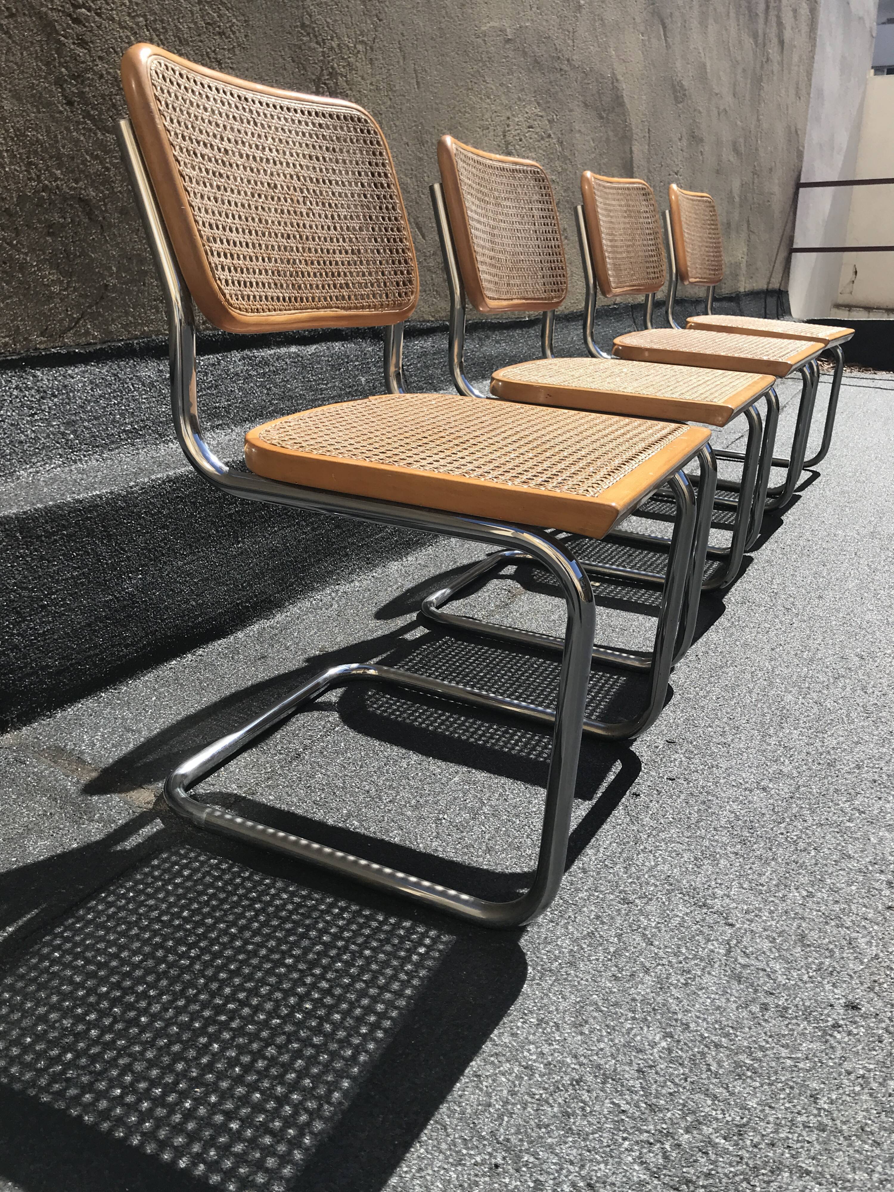 4 chaises Cesca B32 Marcel Breuer