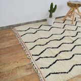 Handmade moroccan berber rug 190 x 158 cm