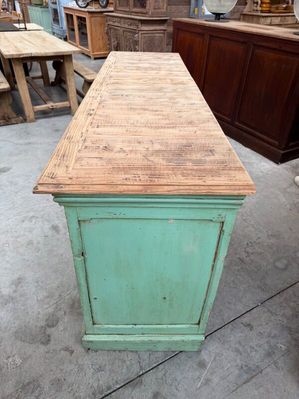 Ancien comptoir de fleuriste