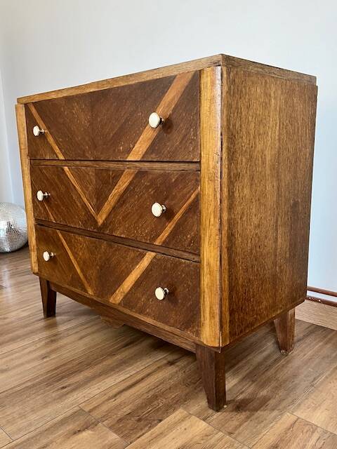 Commode marquetée  3 tiroirs