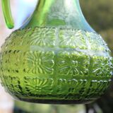 Pichet ancien vintage en verre moulé vert relief fleuri – décoration rétro