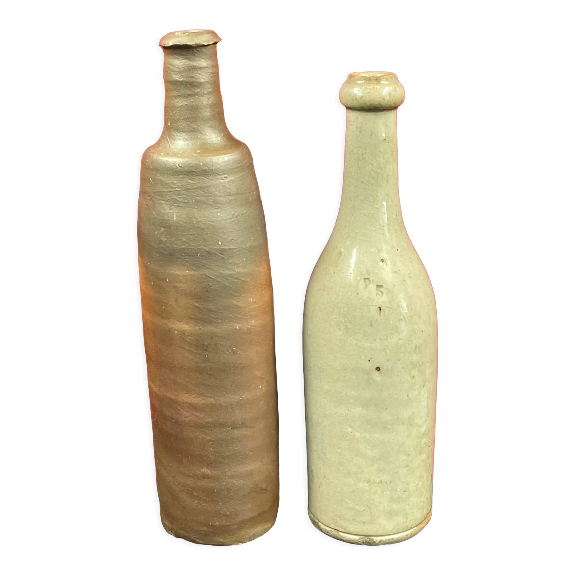 Set of 2 earthenware bottles