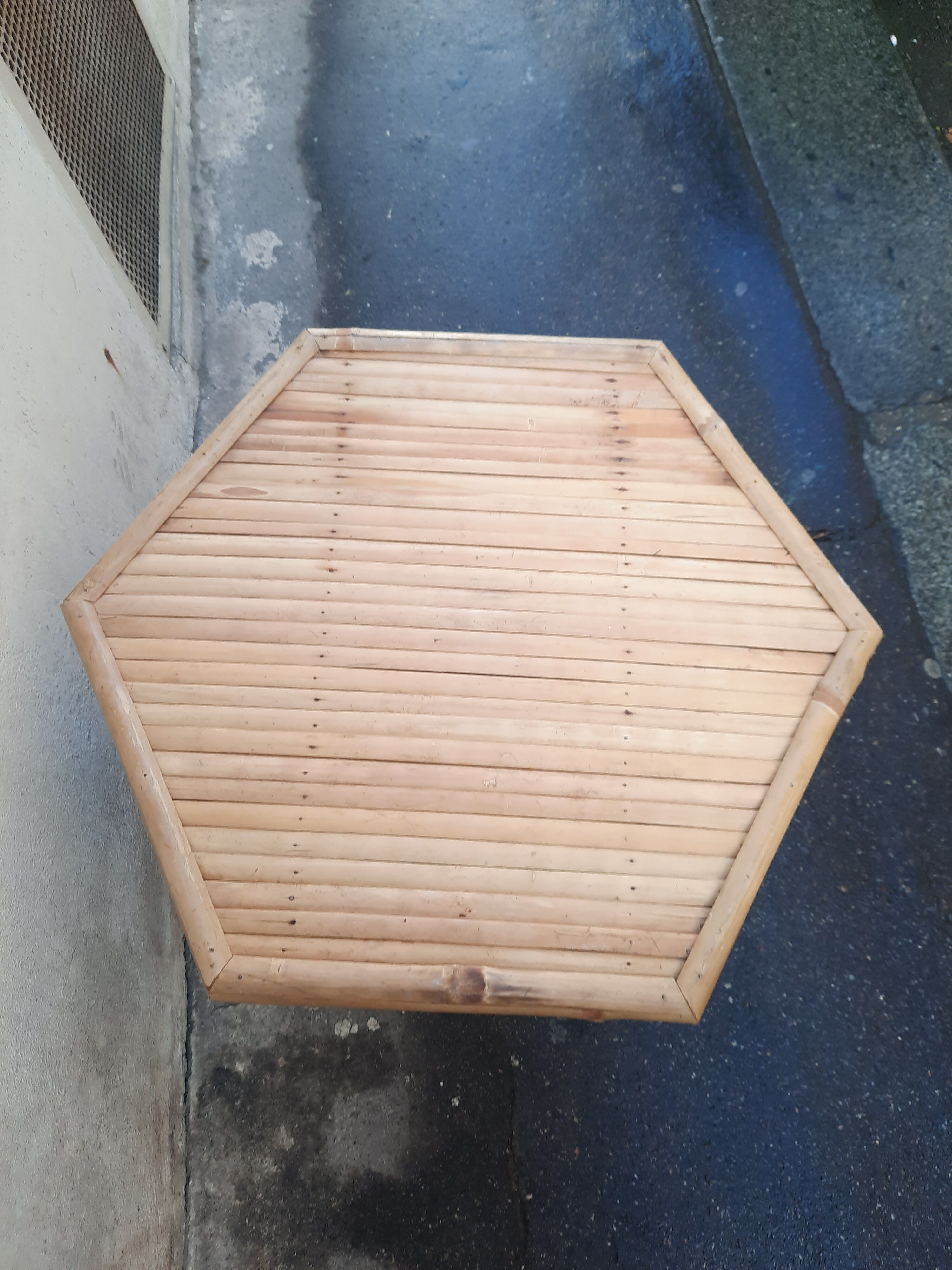 Table  basse  en bambou