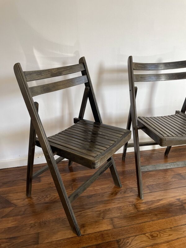 Lot de 2 chaises pliantes anciennes