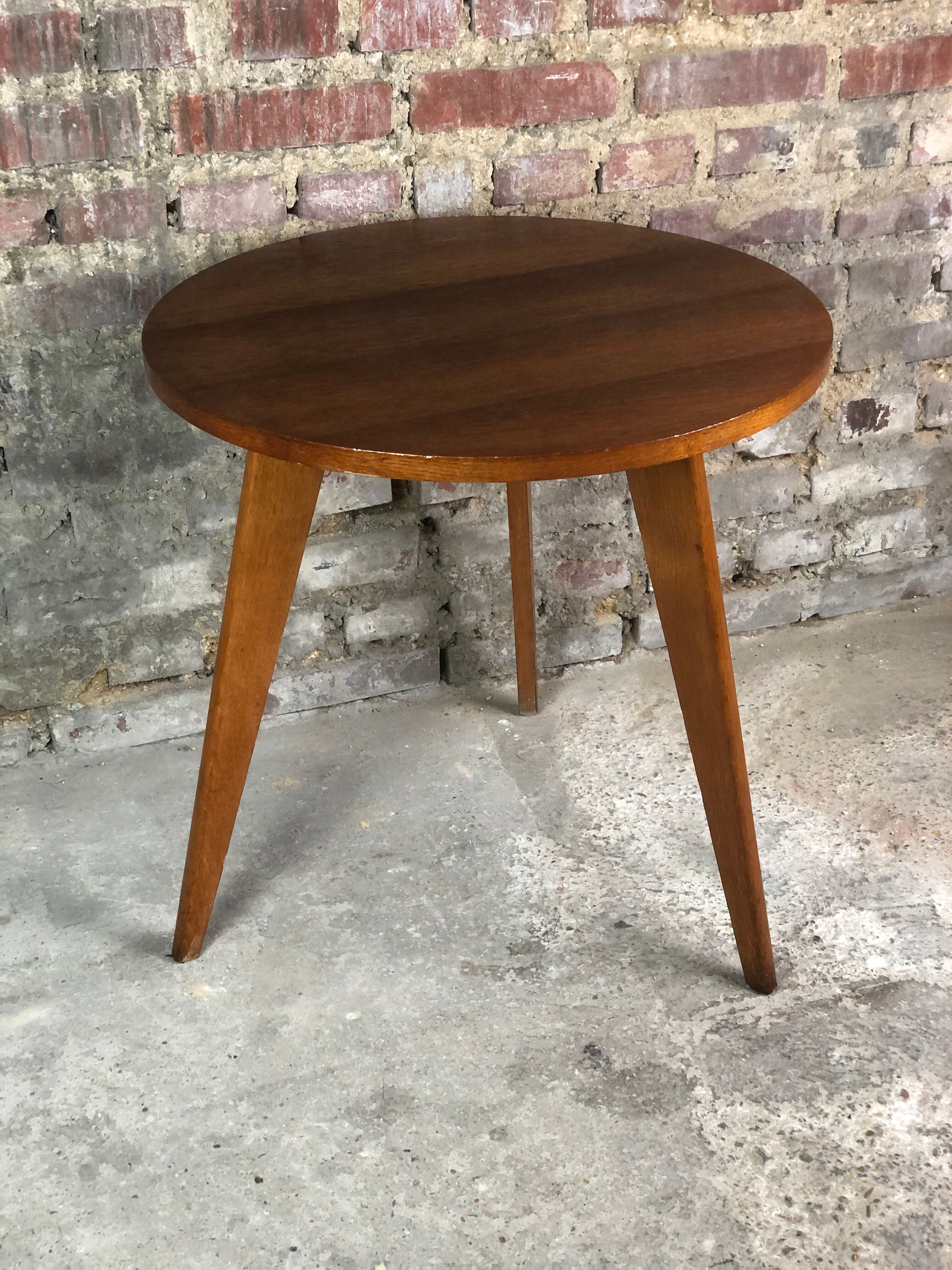 Vintage pedestal table in beech veneer 50'S