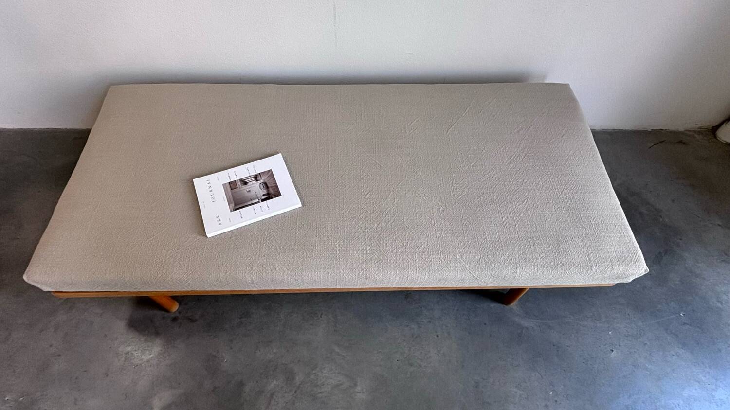 Lit de repos danois vintage en chêne