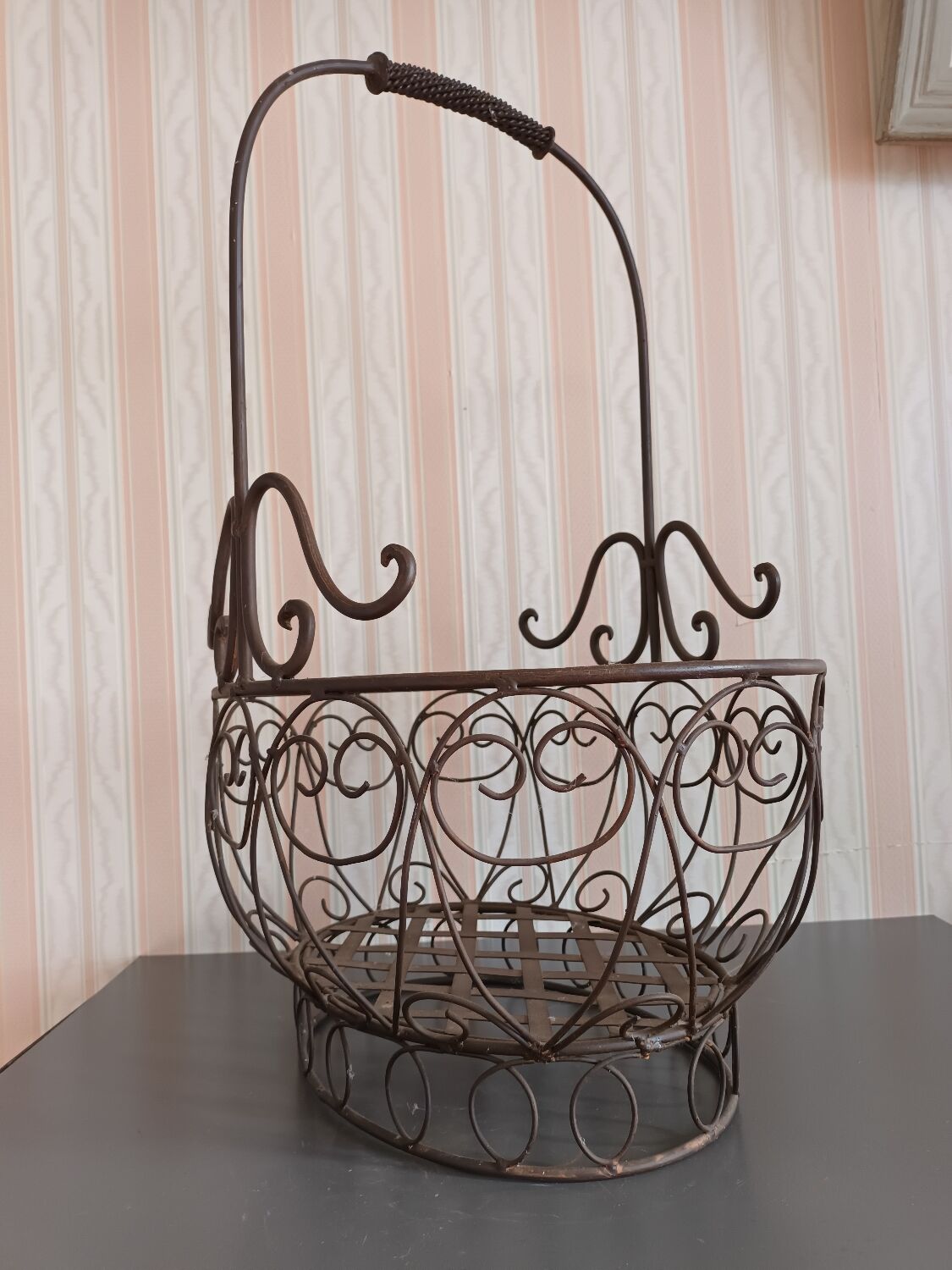 Iron basket