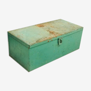 vintage industrial box / suitcase / box