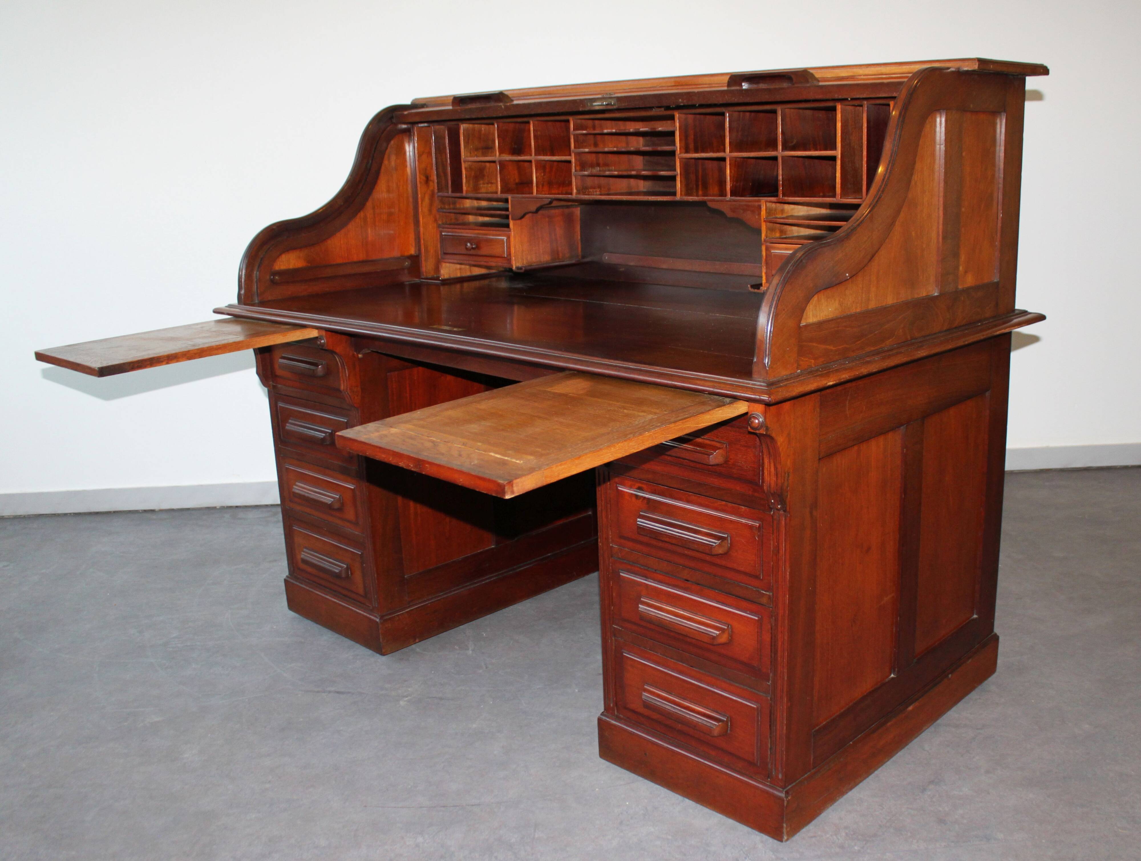 American desk, 20th century.
