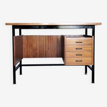 Modernist desk "Alasia"