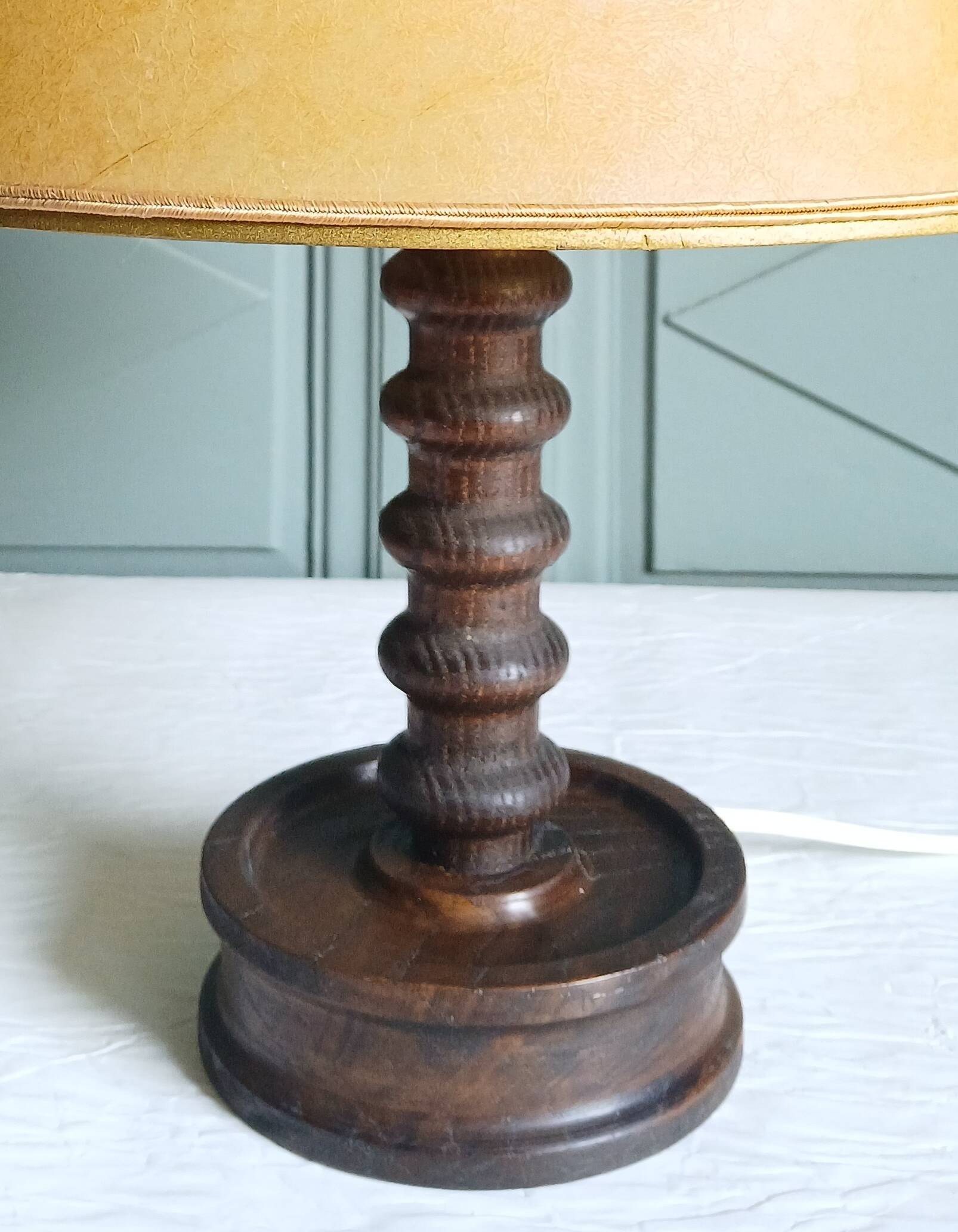 Lampe en bois tourné esprit Dudouyt