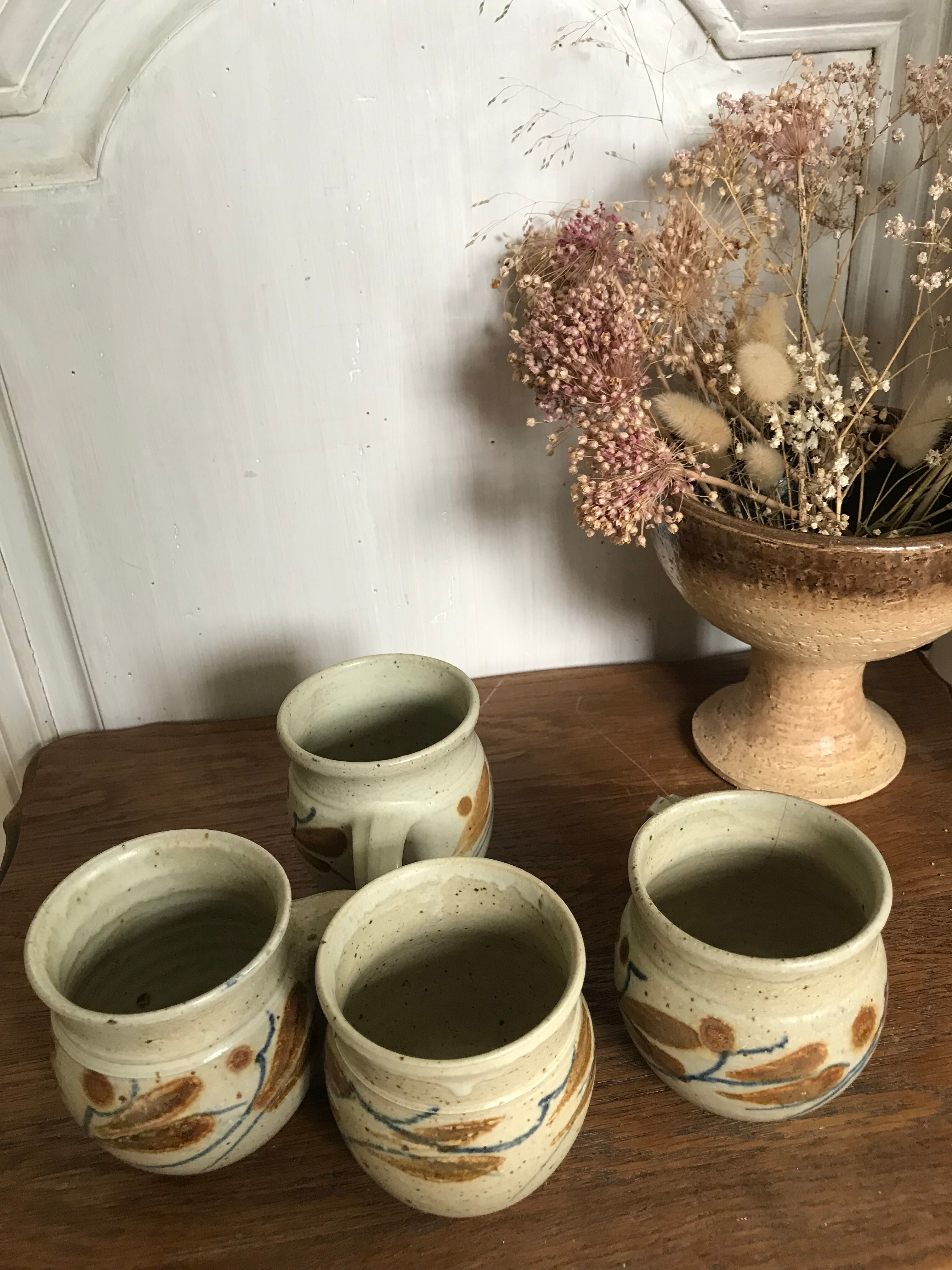 Mugs en grès