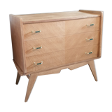 Chest of drawer compass feet