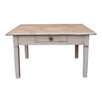 Farmhouse coffee table