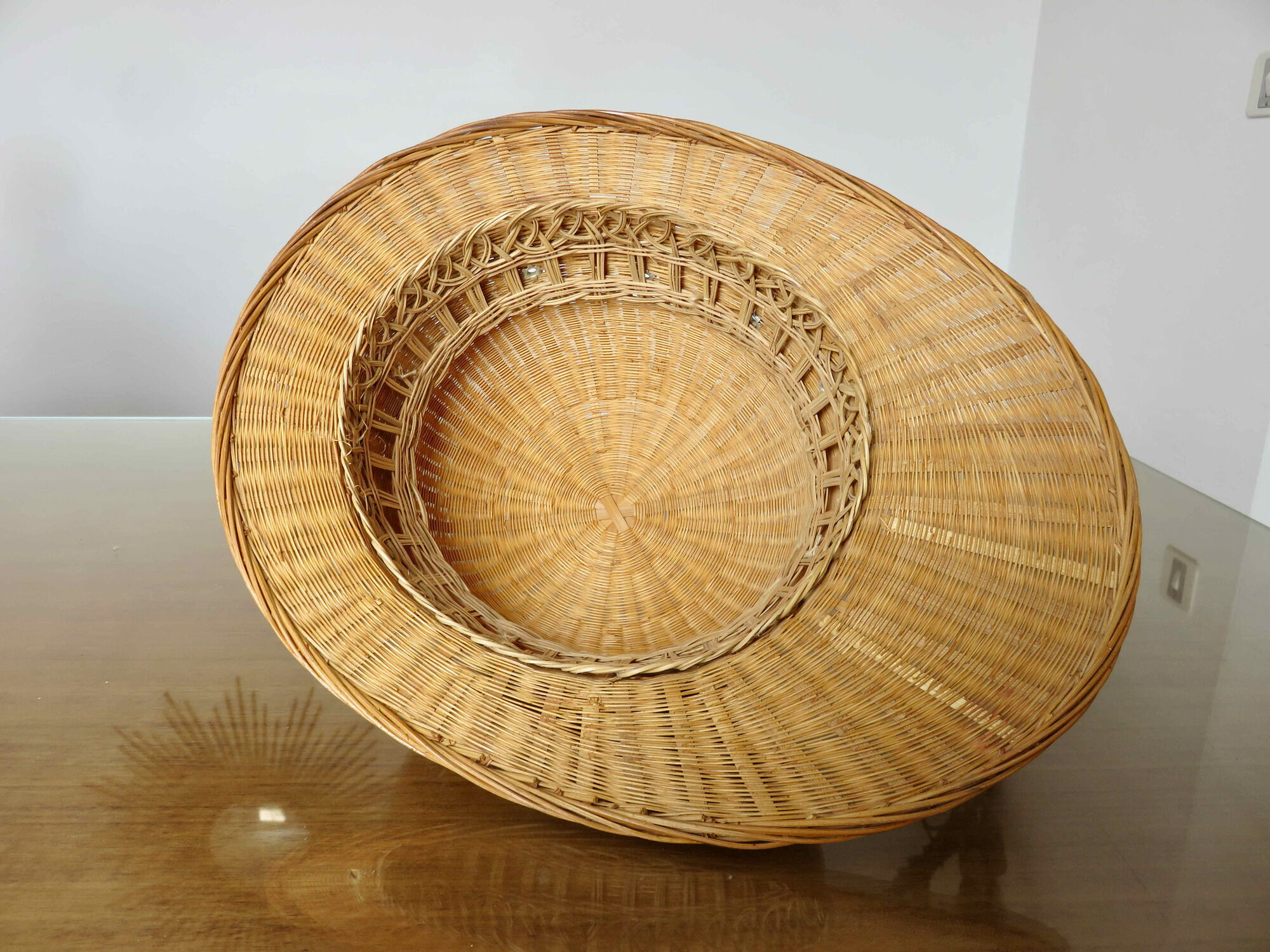 Hat, colonial rattan helmet, wicker 70s