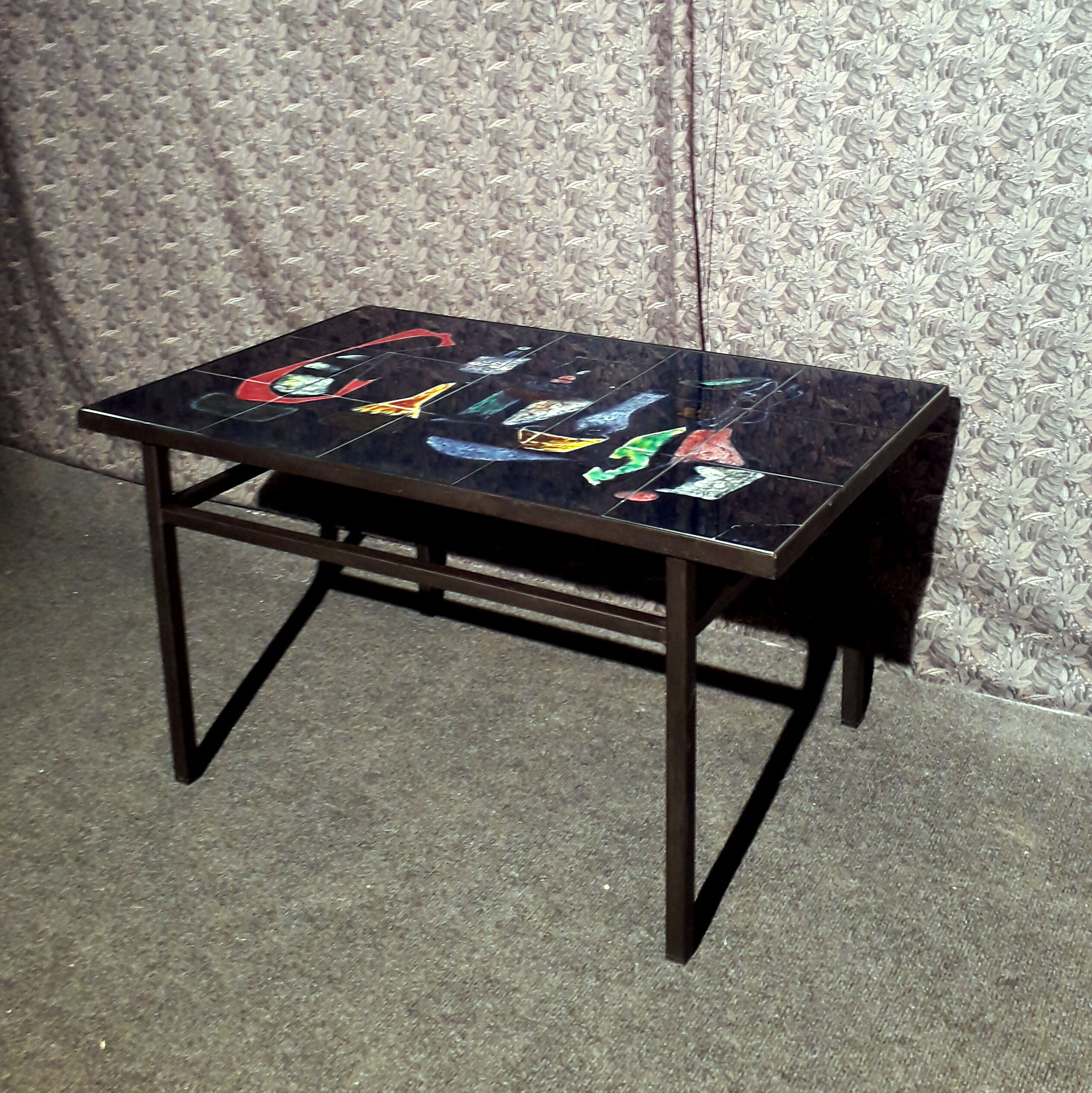 Ceramic coffee table