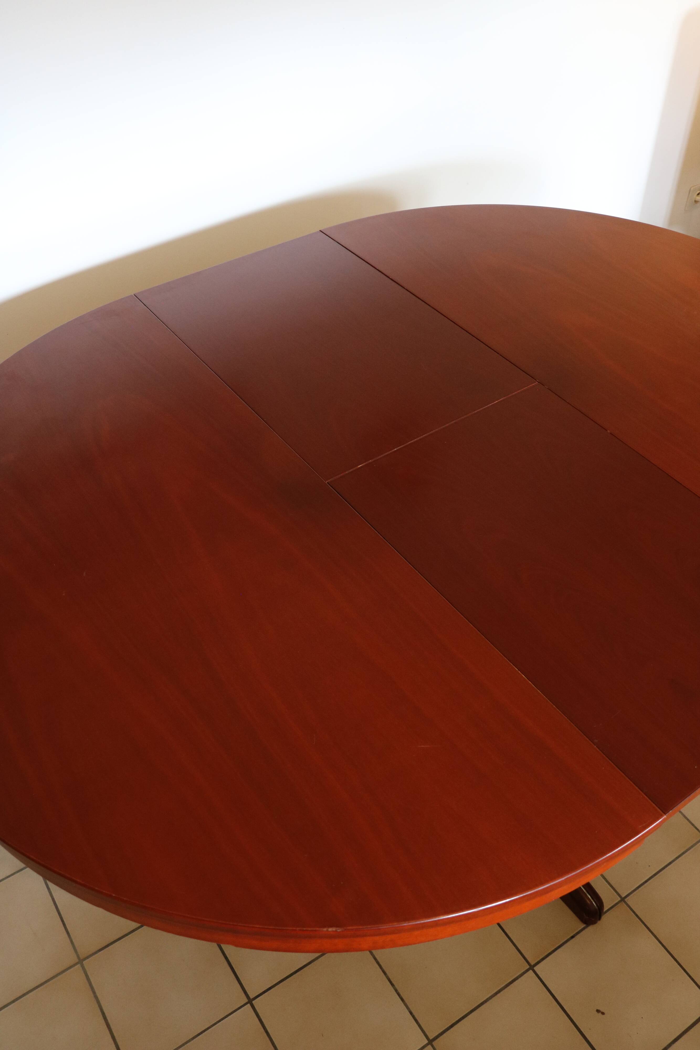 Extendable round table butterfly system 1970