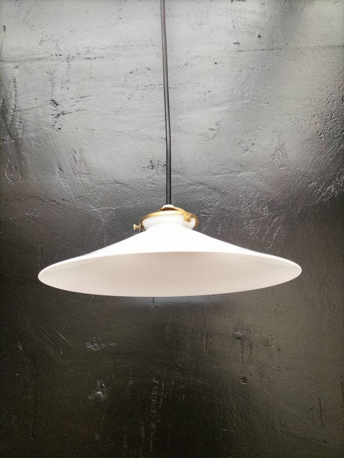 Opaline pendant light