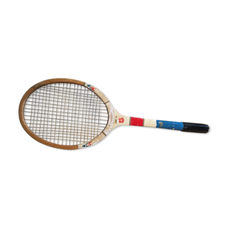 Raquette de tennis ancienne en bois