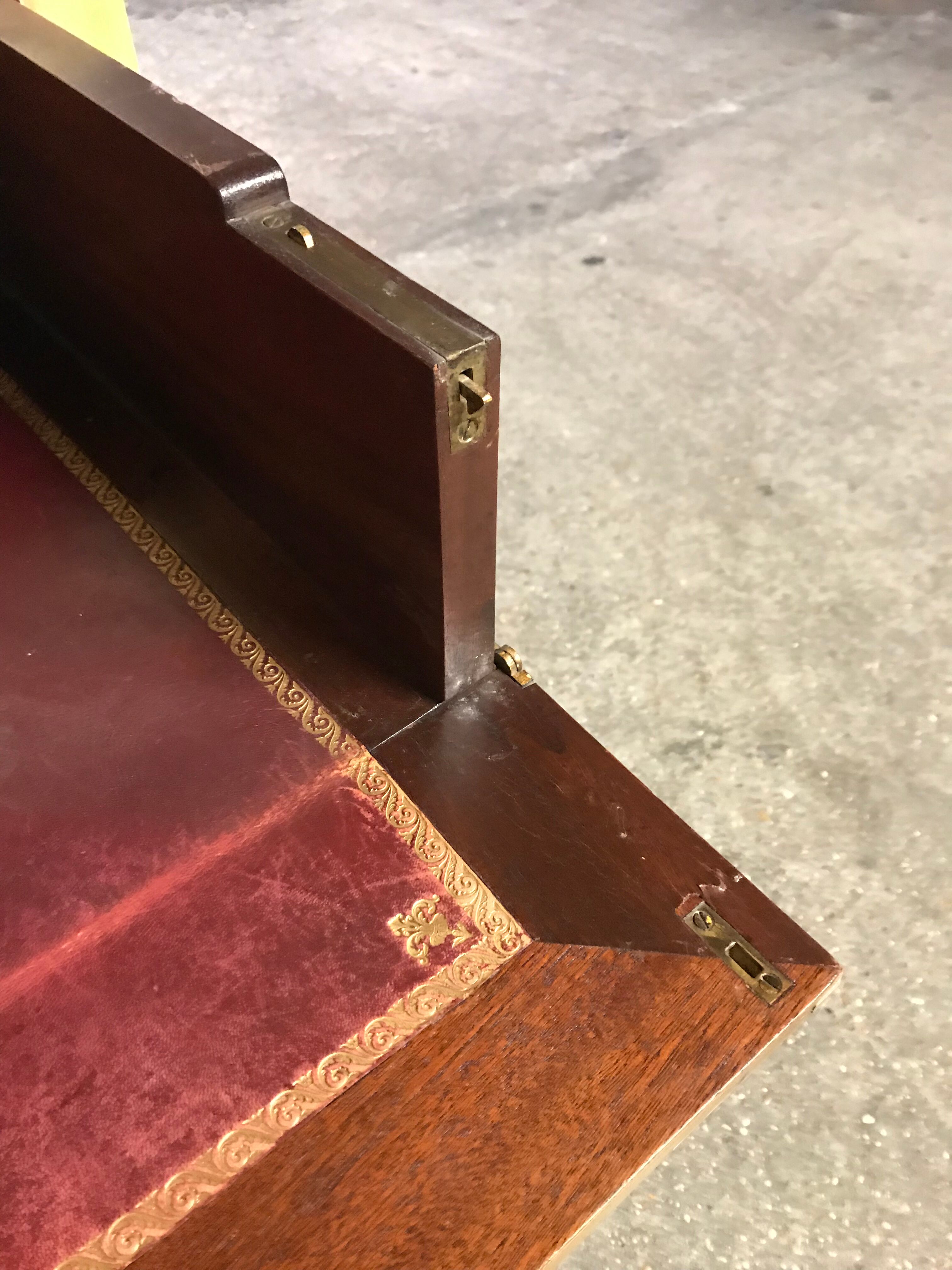 Buffet two body and chest of drawers