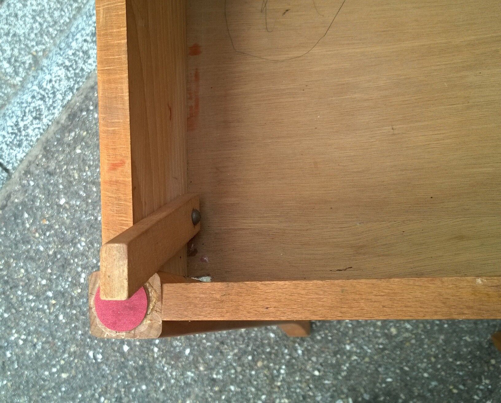 Desk and chairs baumann