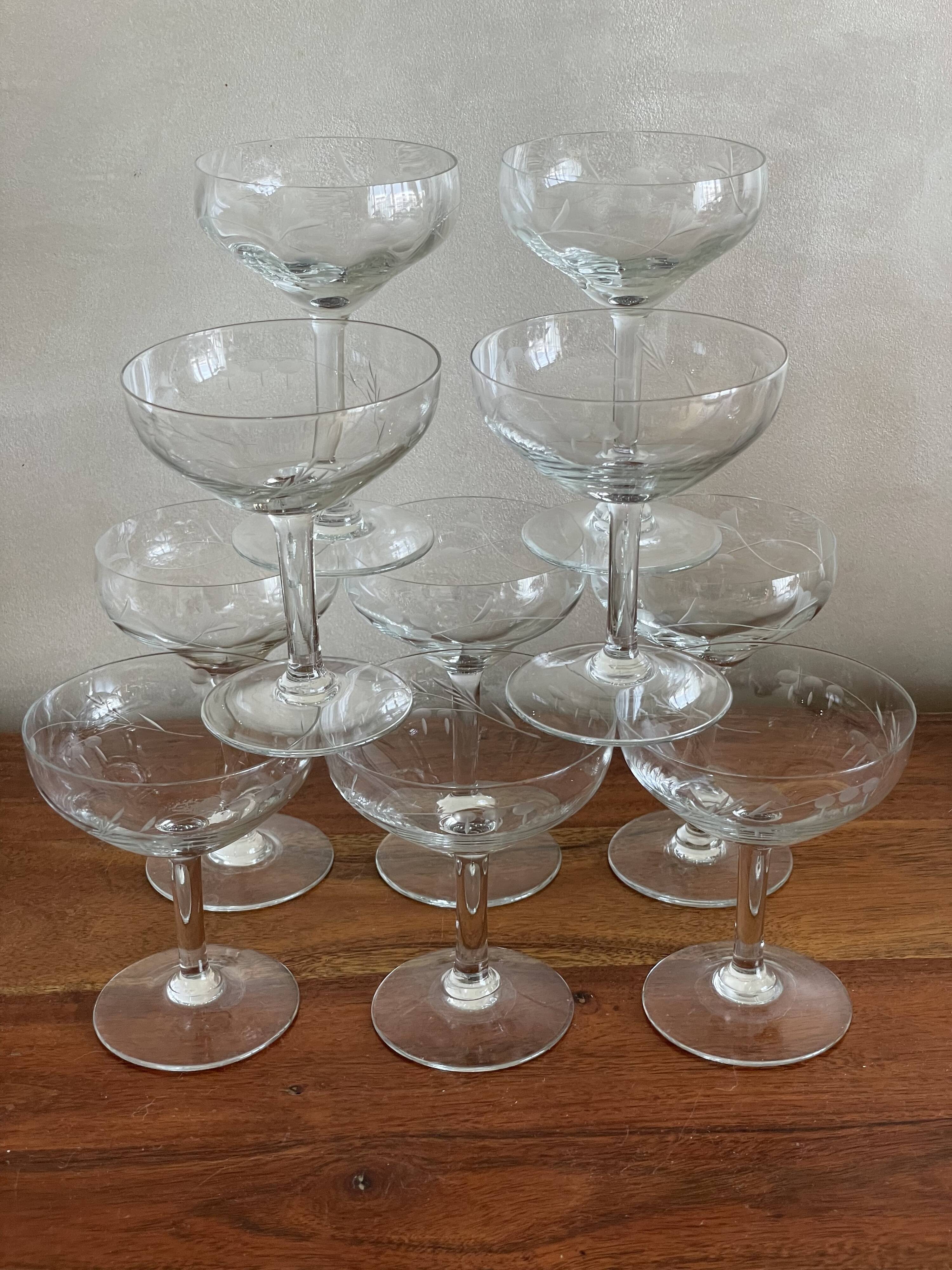 10 glass engraved glass champagne cup, 2 sizes