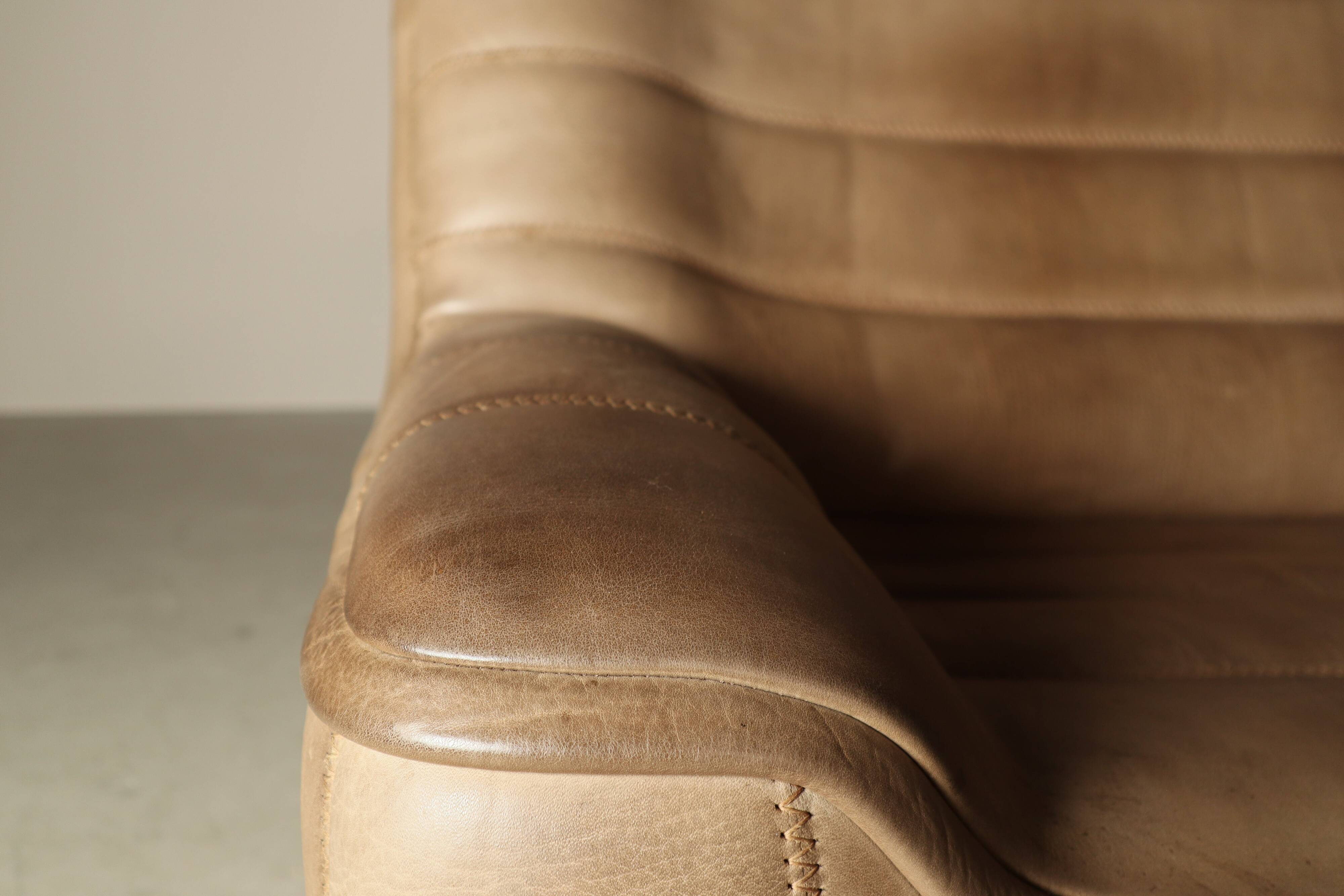 De Sede DS-84 two-seater sofa, Switzerland, 1970s