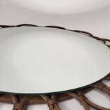 Miroir soleil en rotin Années 70