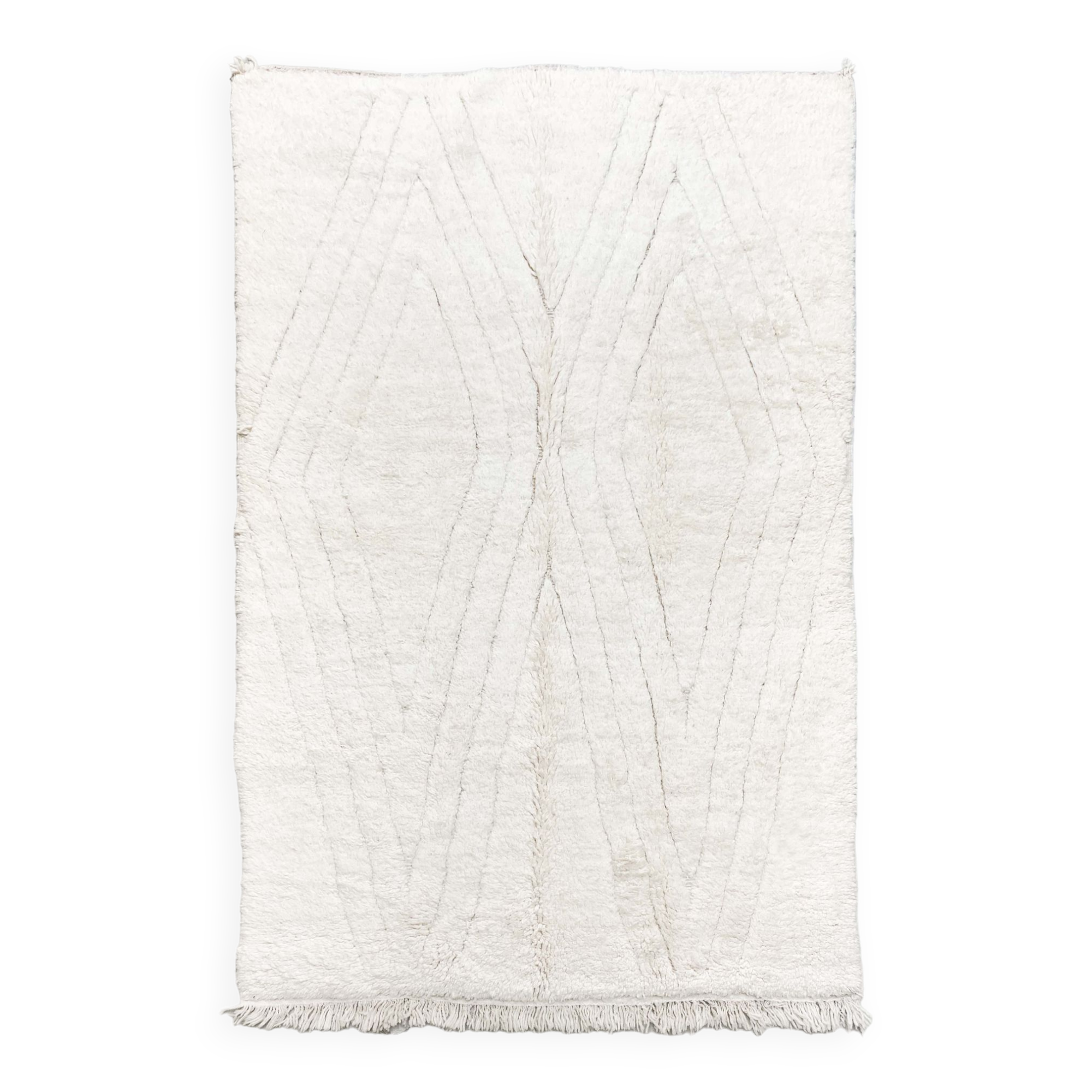 Berber carpet beni ouarain unbleached plain with large diamonds engraved 254x157m