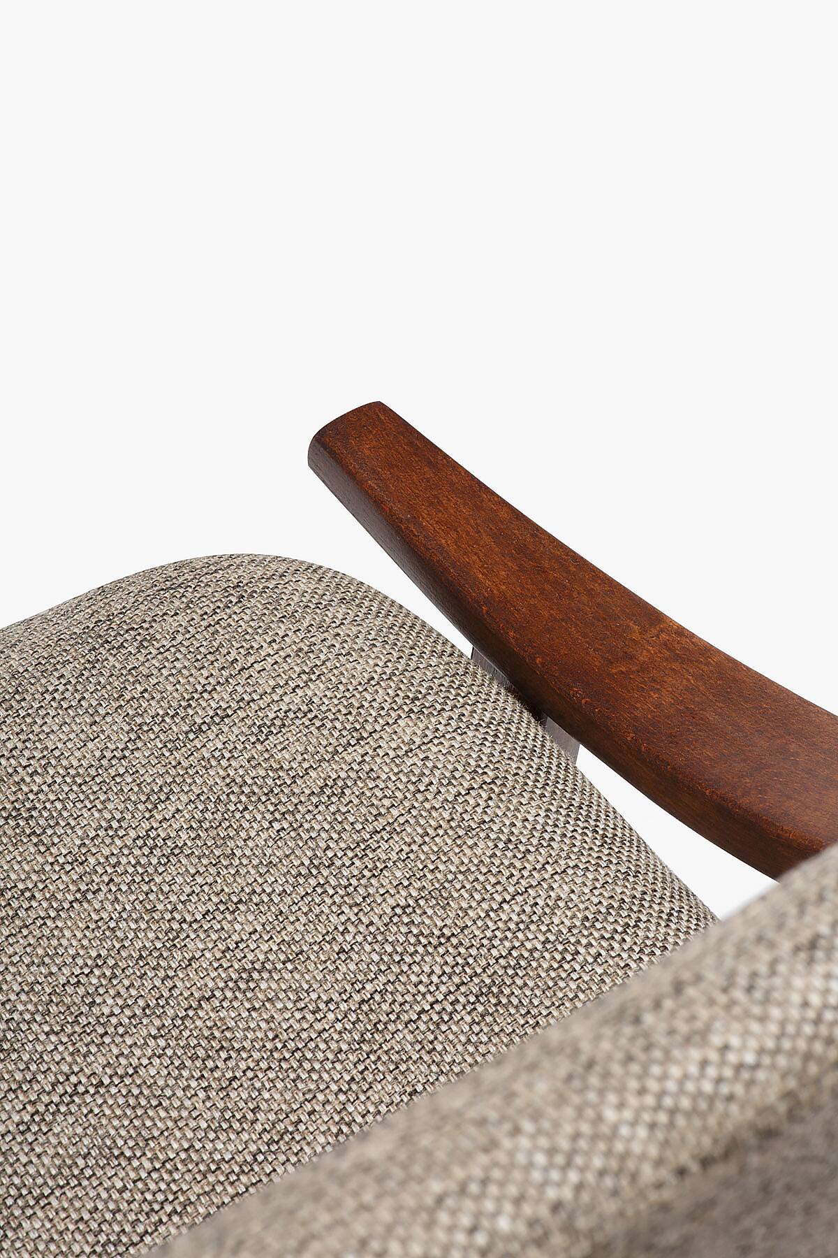 Set of 3 skoczek chairs from the 60s.