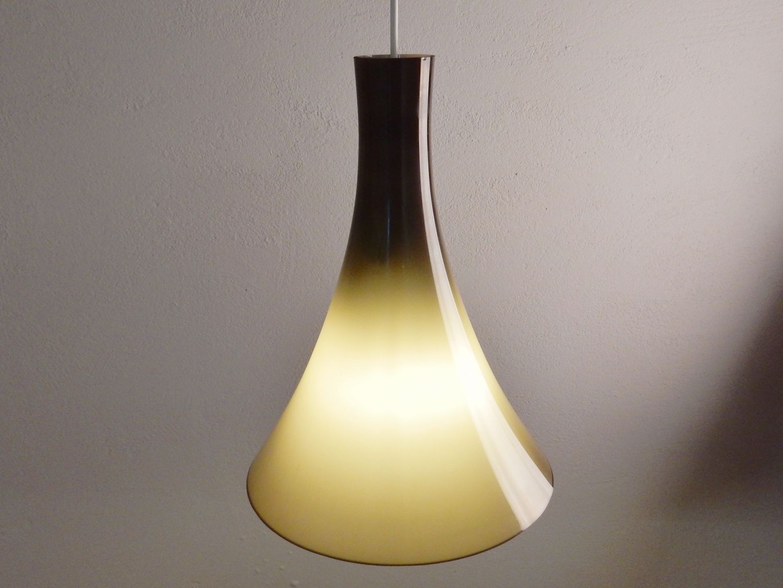 Suspension vintage en verre