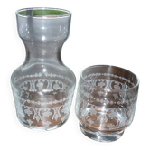 Carafe et verre de nuit