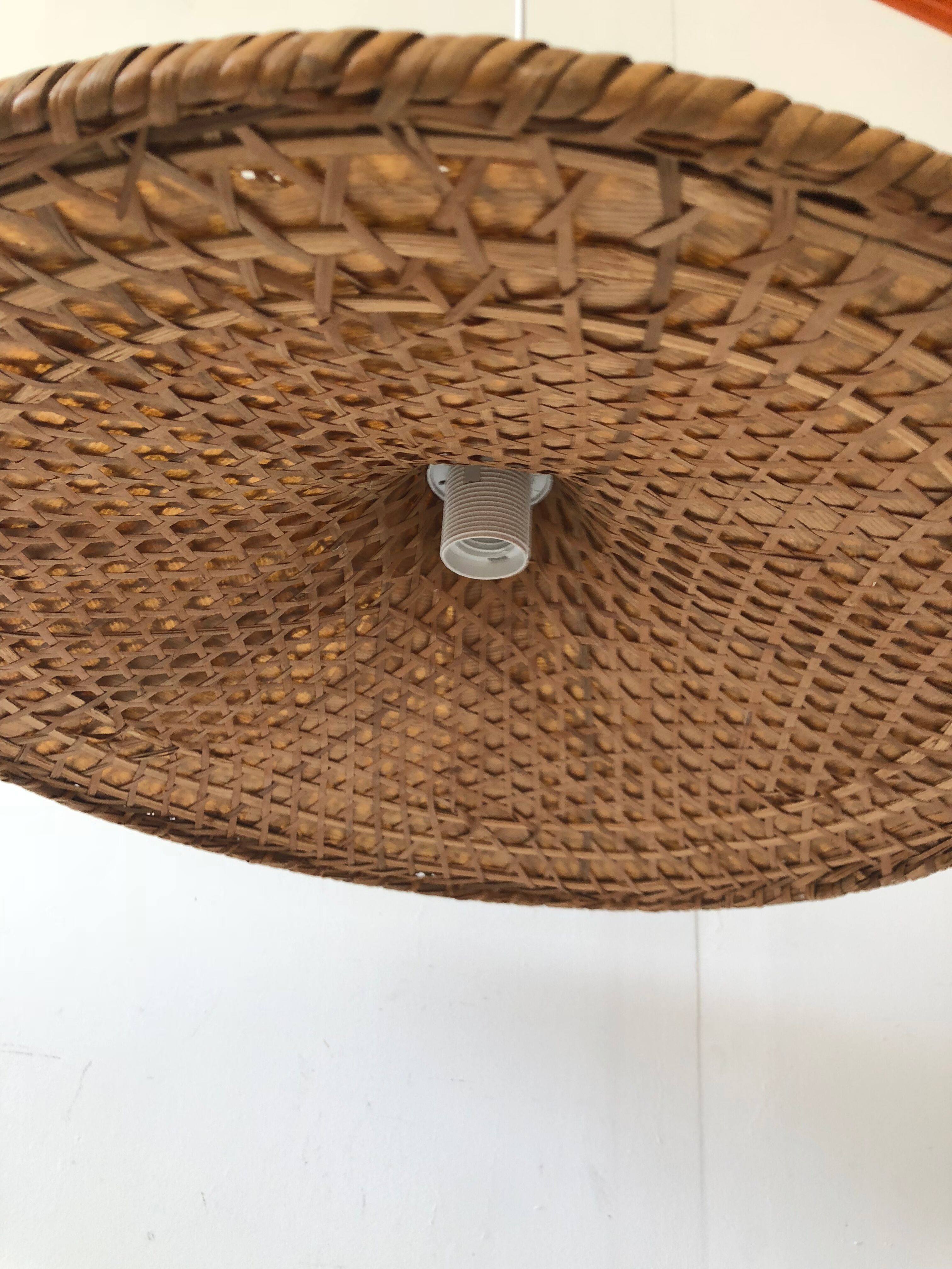 Vintage rattan hangin lamp