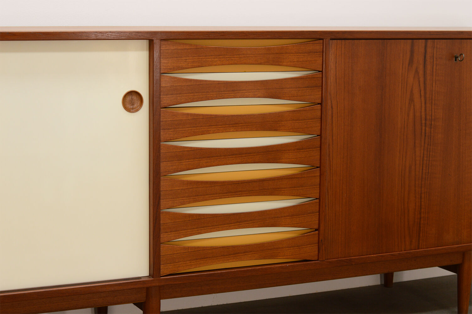 Enfilade 29A par Arne Vodder pour Sibast, Danemark 50