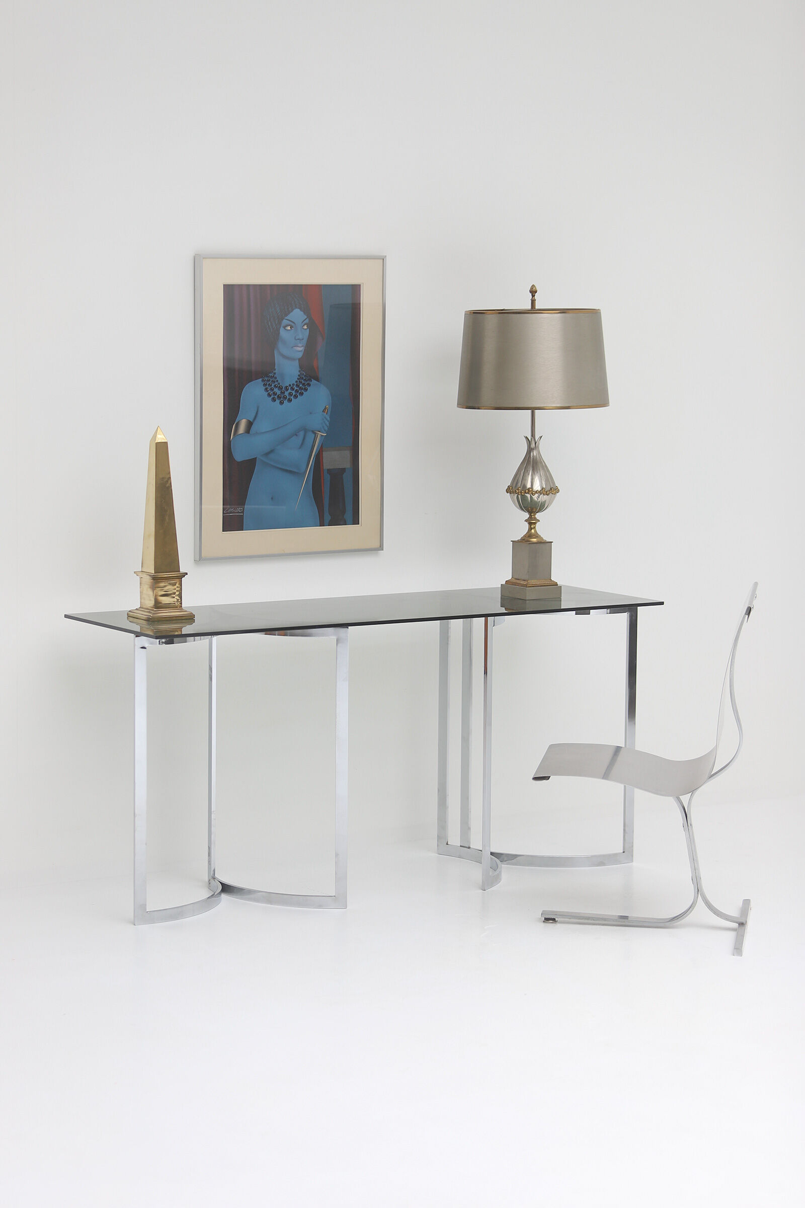 Decorative 70s console