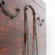 Coffre japonais ancien en bois et en fer