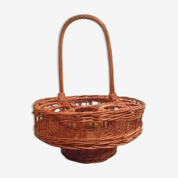 Rattan bar basket , portable , vintage