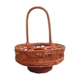 Rattan bar basket , portable , vintage